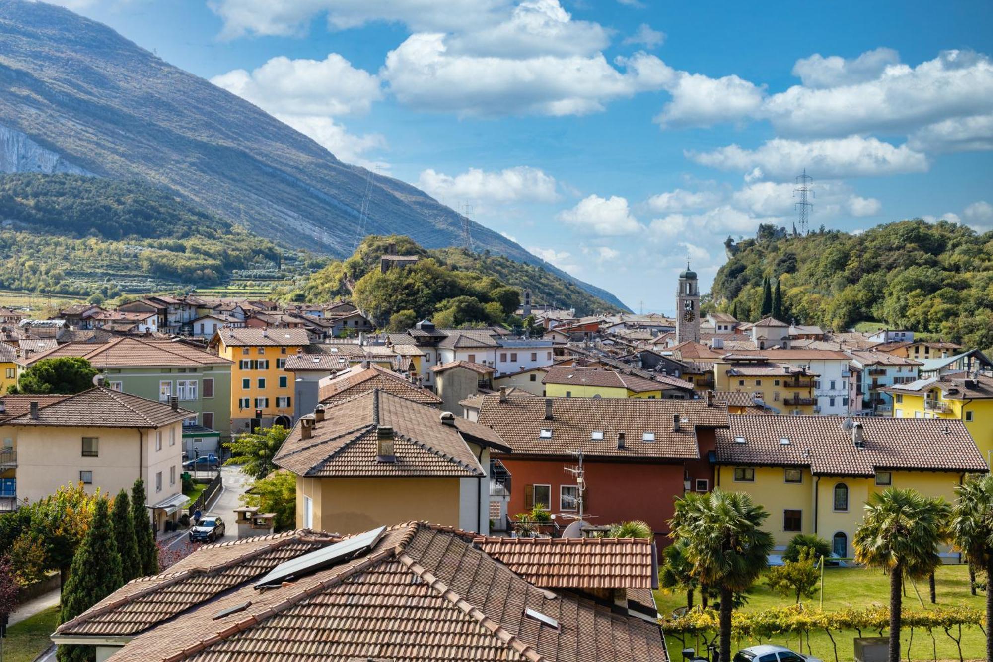 Hotel Continental - Tonelli Hotels Torbole Sul Garda Phòng bức ảnh